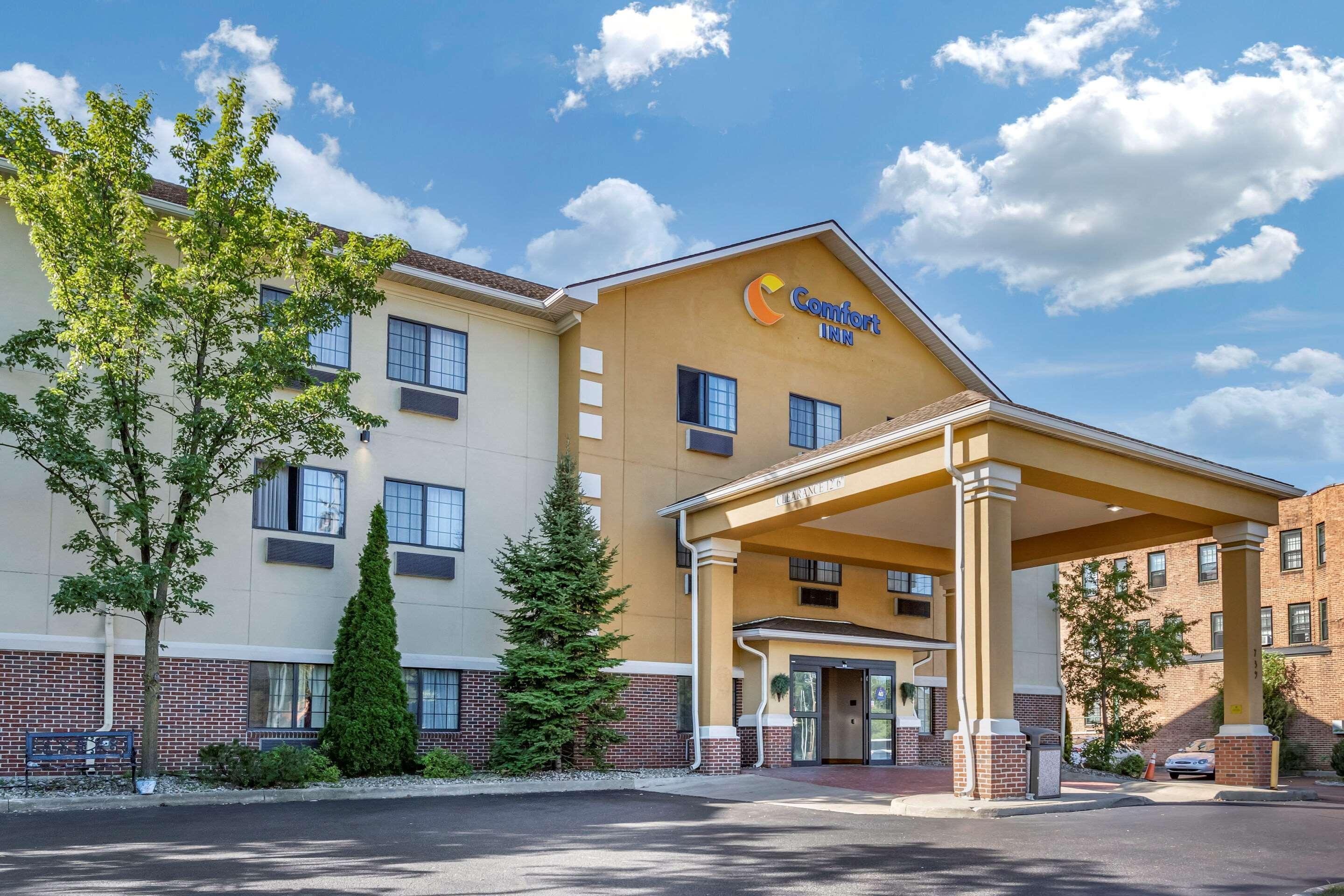 Comfort Inn Downtown - University Area Kalamazoo Exterior photo