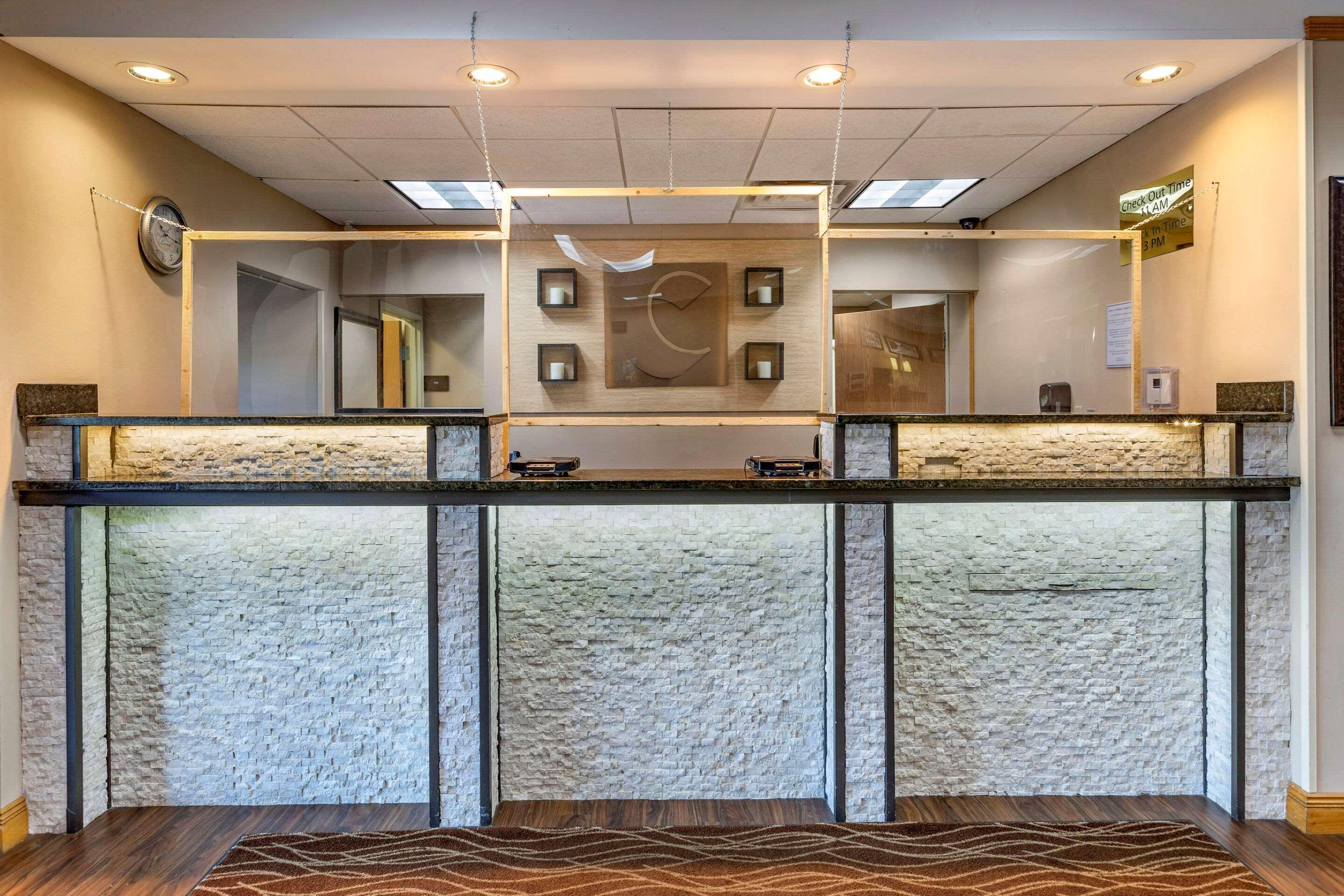 Comfort Inn Downtown - University Area Kalamazoo Exterior photo